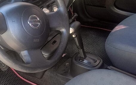 Nissan Micra III, 2004 год, 300 000 рублей, 9 фотография