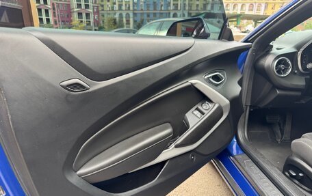 Chevrolet Camaro VI, 2020 год, 2 850 000 рублей, 14 фотография