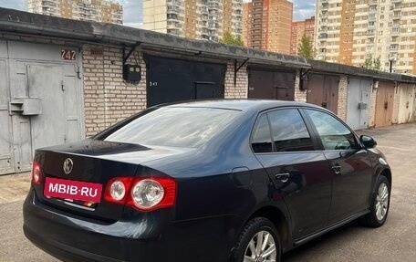 Volkswagen Jetta VI, 2010 год, 695 000 рублей, 4 фотография