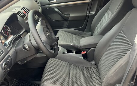 Volkswagen Jetta VI, 2010 год, 695 000 рублей, 14 фотография