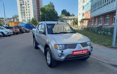 Mitsubishi L200 IV рестайлинг, 2007 год, 2 900 000 рублей, 16 фотография