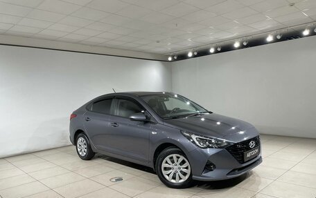 Hyundai Solaris II рестайлинг, 2022 год, 1 599 000 рублей, 3 фотография