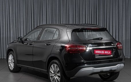 Mercedes-Benz GLA, 2018 год, 2 049 000 рублей, 2 фотография