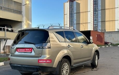 Mitsubishi Outlander III рестайлинг 3, 2008 год, 950 000 рублей, 7 фотография