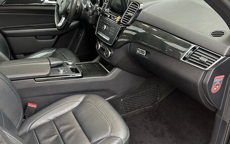 Mercedes-Benz GLE, 2017 год, 4 200 000 рублей, 21 фотография
