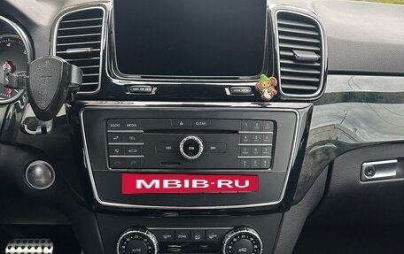 Mercedes-Benz GLE, 2017 год, 4 200 000 рублей, 29 фотография