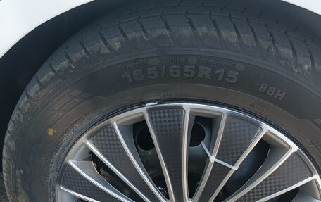 Hyundai Solaris II рестайлинг, 2015 год, 730 000 рублей, 4 фотография