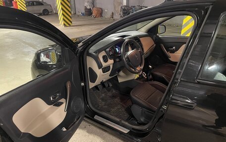 Renault Logan II, 2014 год, 820 000 рублей, 7 фотография