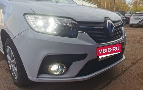 Renault Logan II, 2021 год, 970 000 рублей, 2 фотография