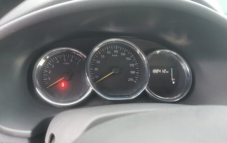 Renault Logan II, 2021 год, 970 000 рублей, 13 фотография