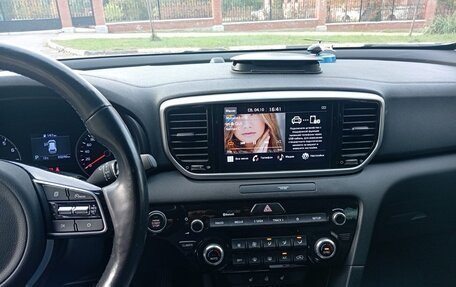 KIA Sportage IV рестайлинг, 2021 год, 2 800 000 рублей, 6 фотография