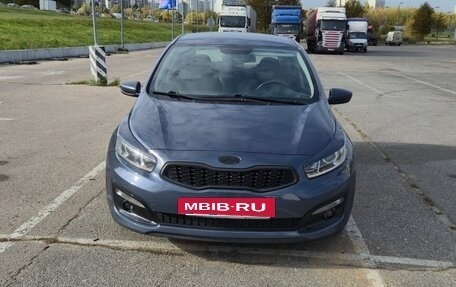 KIA cee'd III, 2017 год, 1 400 000 рублей, 2 фотография