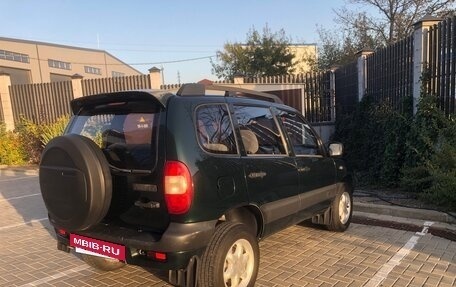 Chevrolet Niva I рестайлинг, 2004 год, 495 000 рублей, 3 фотография