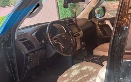 Toyota Land Cruiser Prado 150 рестайлинг 2, 2019 год, 4 100 000 рублей, 9 фотография