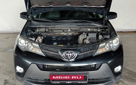 Toyota RAV4, 2015 год, 1 689 000 рублей, 9 фотография