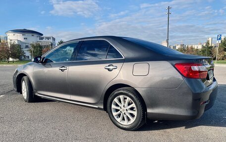 Toyota Camry, 2012 год, 1 495 000 рублей, 3 фотография