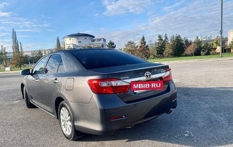 Toyota Camry, 2012 год, 1 495 000 рублей, 2 фотография