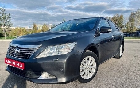 Toyota Camry, 2012 год, 1 495 000 рублей, 10 фотография