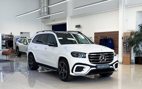 Mercedes-Benz GLS, 2024 год, 15 750 000 рублей, 3 фотография