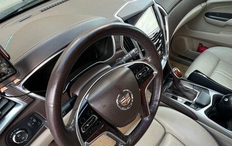 Cadillac SRX II рестайлинг, 2013 год, 1 650 000 рублей, 11 фотография