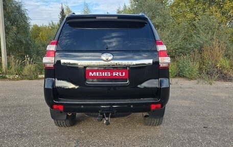 Toyota Land Cruiser Prado 150 рестайлинг 2, 2017 год, 4 500 000 рублей, 7 фотография