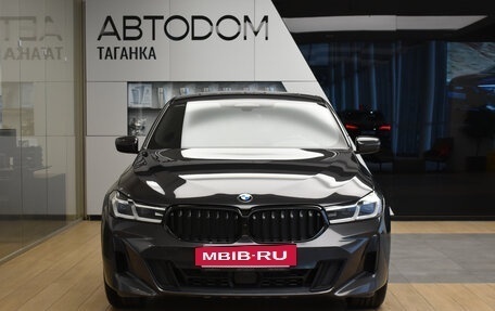 BMW 6 серия, 2021 год, 7 100 000 рублей, 2 фотография