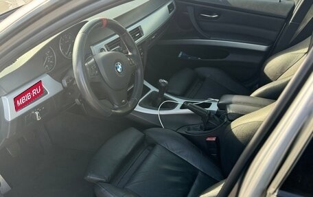 BMW 3 серия, 2011 год, 1 650 000 рублей, 4 фотография