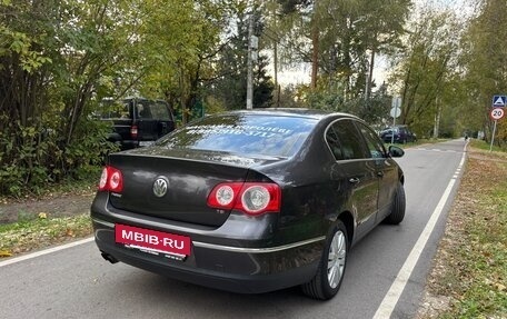 Volkswagen Passat B6, 2008 год, 560 000 рублей, 3 фотография