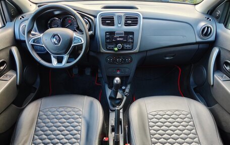 Renault Logan II, 2019 год, 990 000 рублей, 8 фотография