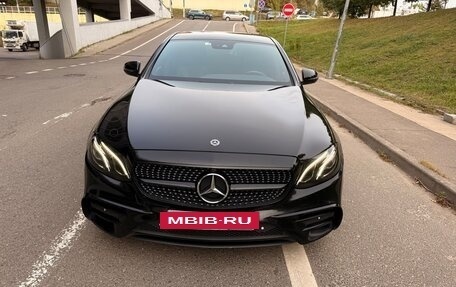 Mercedes-Benz E-Класс, 2017 год, 2 690 000 рублей, 2 фотография