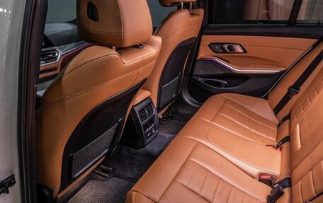 BMW 3 серия, 2019 год, 3 620 000 рублей, 15 фотография