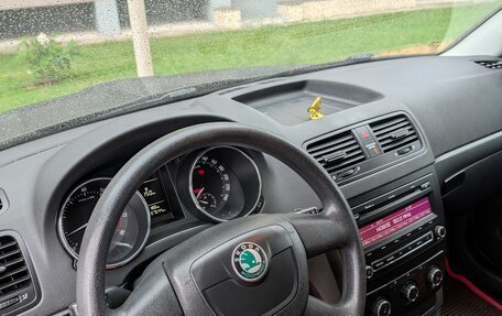 Skoda Yeti I рестайлинг, 2010 год, 675 000 рублей, 8 фотография