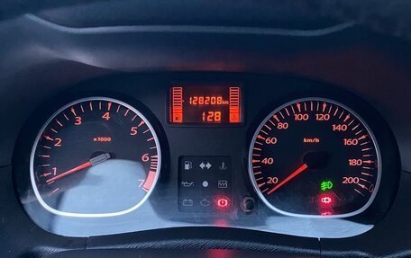 Renault Duster I рестайлинг, 2012 год, 940 000 рублей, 11 фотография