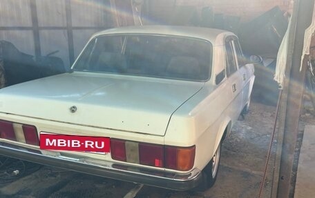 ГАЗ 3102 «Волга», 1999 год, 250 000 рублей, 13 фотография
