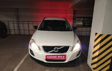 Volvo XC60 II, 2011 год, 999 000 рублей, 37 фотография