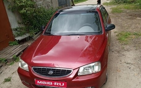 Hyundai Accent II, 2004 год, 600 000 рублей, 1 фотография