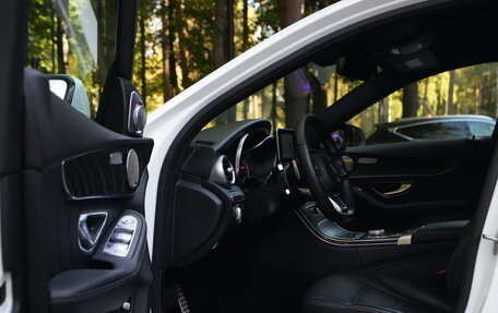 Mercedes-Benz C-Класс, 2016 год, 2 500 000 рублей, 9 фотография