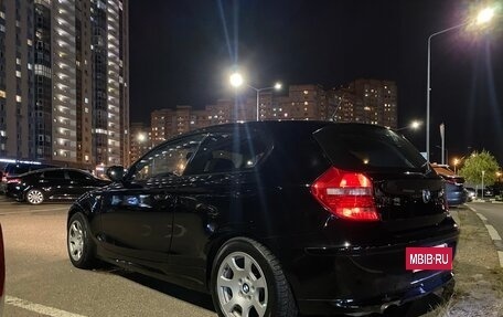 BMW 1 серия, 2010 год, 732 000 рублей, 4 фотография