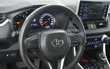 Toyota RAV4, 2021 год, 2 999 000 рублей, 8 фотография
