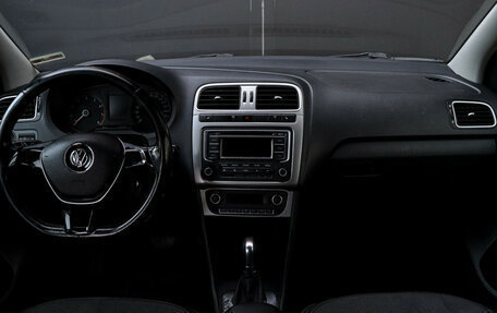Volkswagen Polo VI (EU Market), 2015 год, 565 000 рублей, 10 фотография
