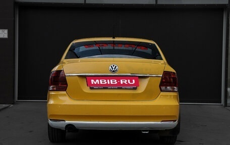 Volkswagen Polo VI (EU Market), 2015 год, 565 000 рублей, 5 фотография