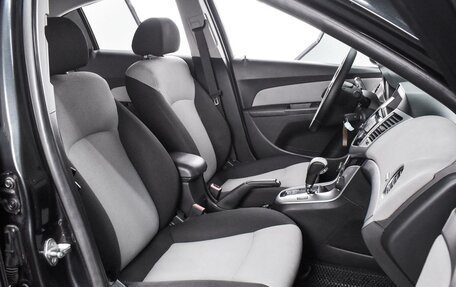 Chevrolet Cruze II, 2011 год, 729 000 рублей, 8 фотография