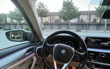 BMW 5 серия, 2019 год, 3 400 000 рублей, 15 фотография