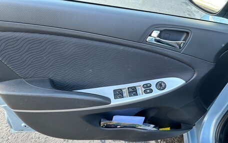 Hyundai Solaris II рестайлинг, 2013 год, 910 000 рублей, 10 фотография