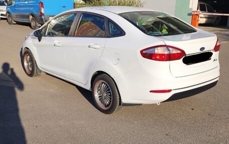 Ford Fiesta, 2016 год, 900 000 рублей, 5 фотография