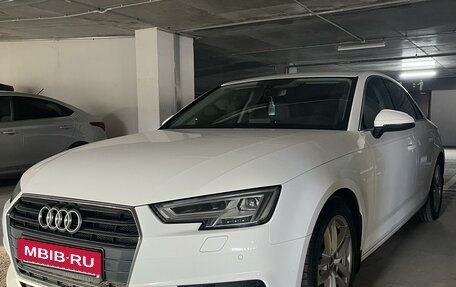Audi A4, 2017 год, 2 200 000 рублей, 2 фотография