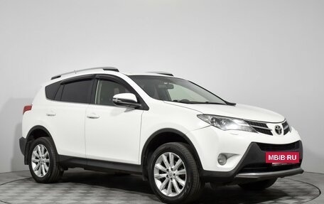 Toyota RAV4, 2015 год, 1 700 000 рублей, 3 фотография