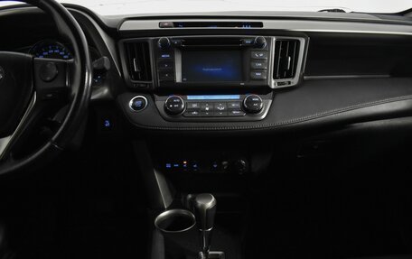 Toyota RAV4, 2015 год, 1 700 000 рублей, 18 фотография