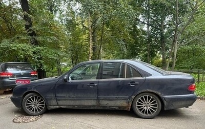 Mercedes-Benz E-Класс, 2000 год, 300 000 рублей, 1 фотография
