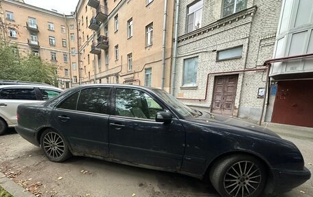 Mercedes-Benz E-Класс, 2000 год, 300 000 рублей, 11 фотография